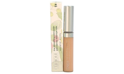 Clinique line smoothing concealer