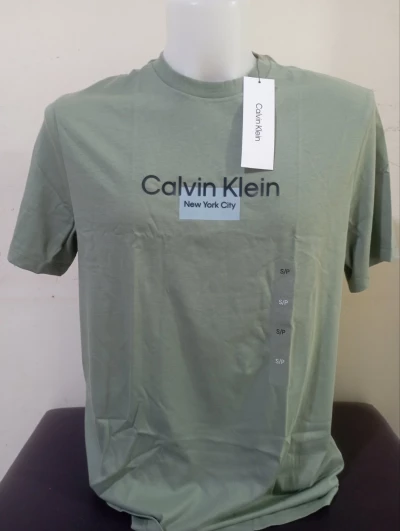 Calvin Klein Logo Print Tshirt (S size)