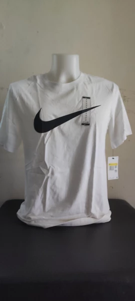 Nike Right shirt